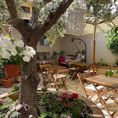 Il Patio ベッド・アンド・ブレックファスト ヴィッラシミーウス