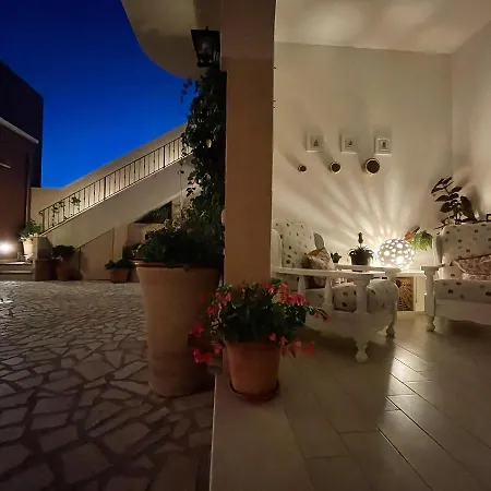 Alojamento de Acomodação e Pequeno-almoço Il Patio *