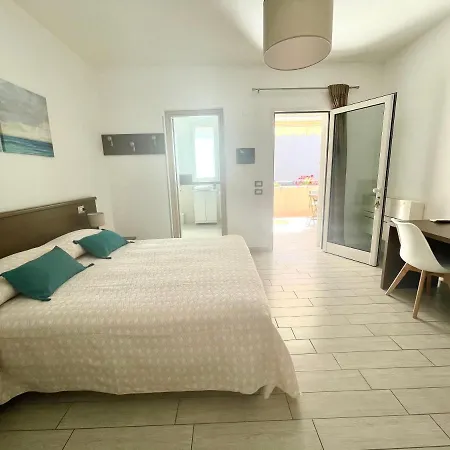 Il Patio Couette-café Villasimius