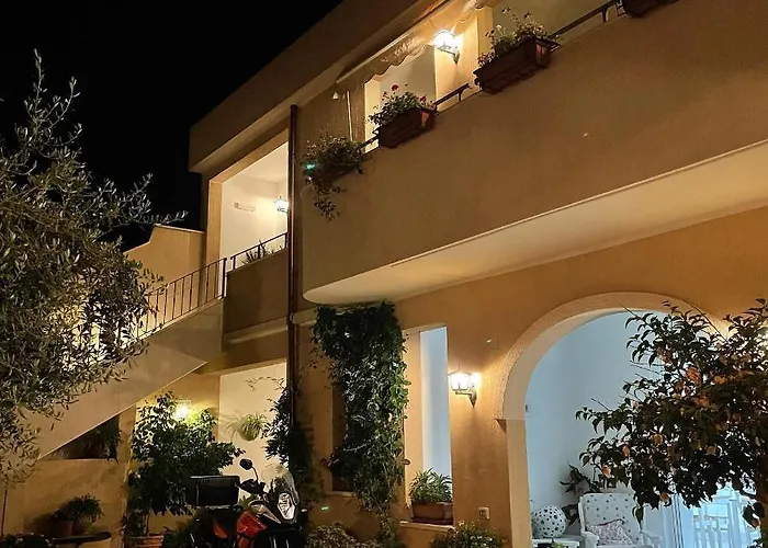 Alojamento de Acomodação e Pequeno-almoço Il Patio 4*