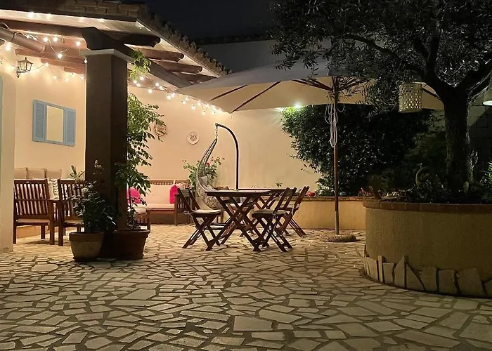Alojamento de Acomodação e Pequeno-almoço Il Patio Villasimius